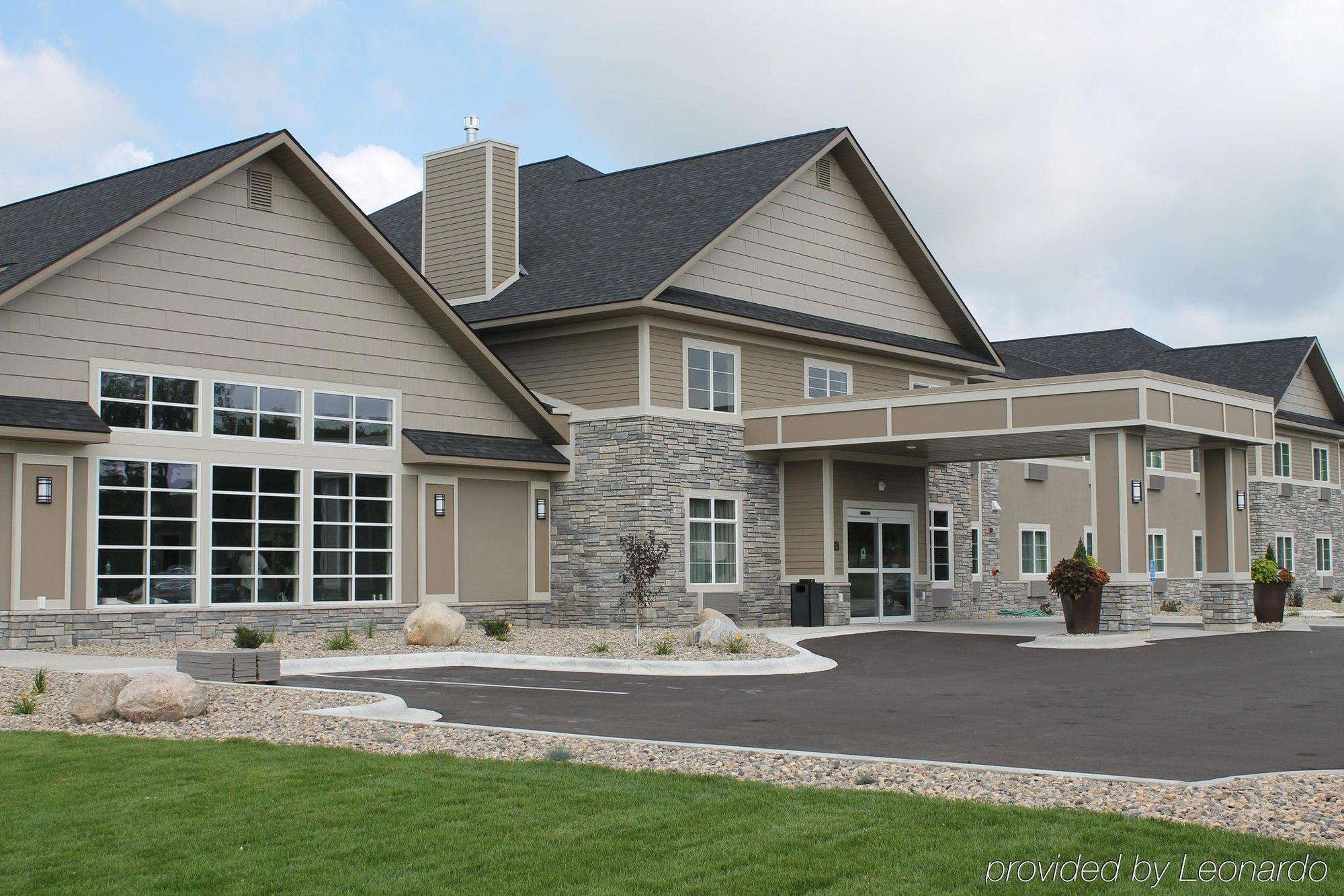 Grandstay Hotel & Suites - Glenwood Exterior photo
